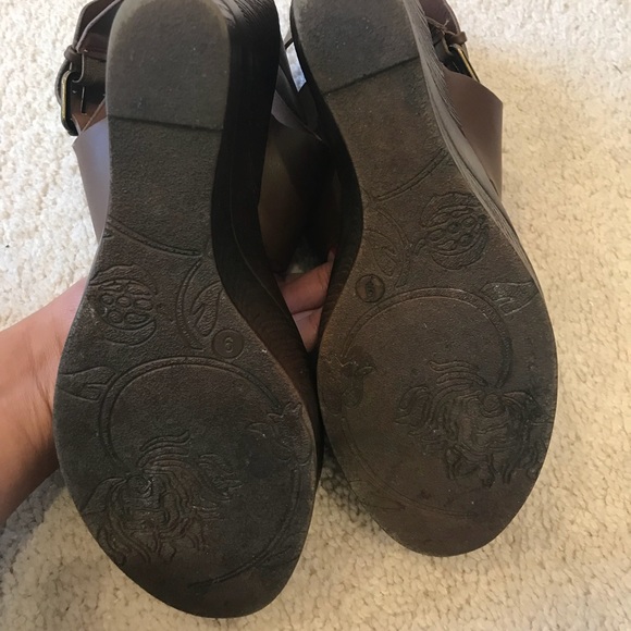 Brown Wedge sandals! - Picture 3 of 5